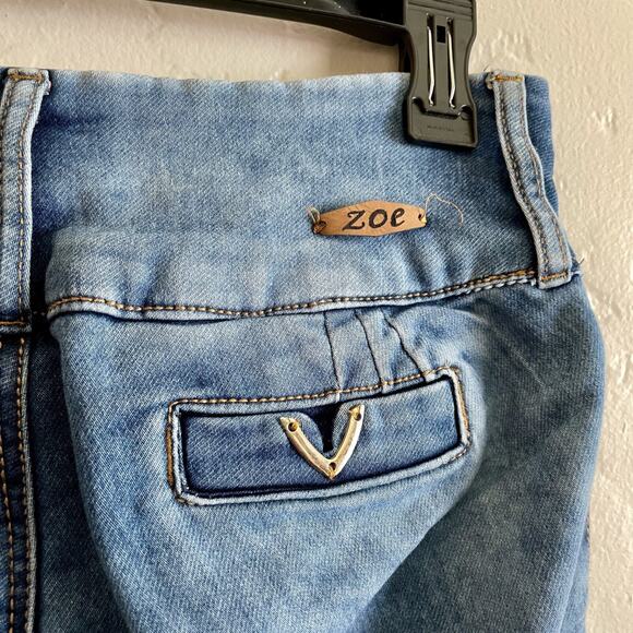 Zoe Fashion Size XS Jeans - Original Premium Denim Ripped Buttons Trendy Stylish - Picture 6 of 9
